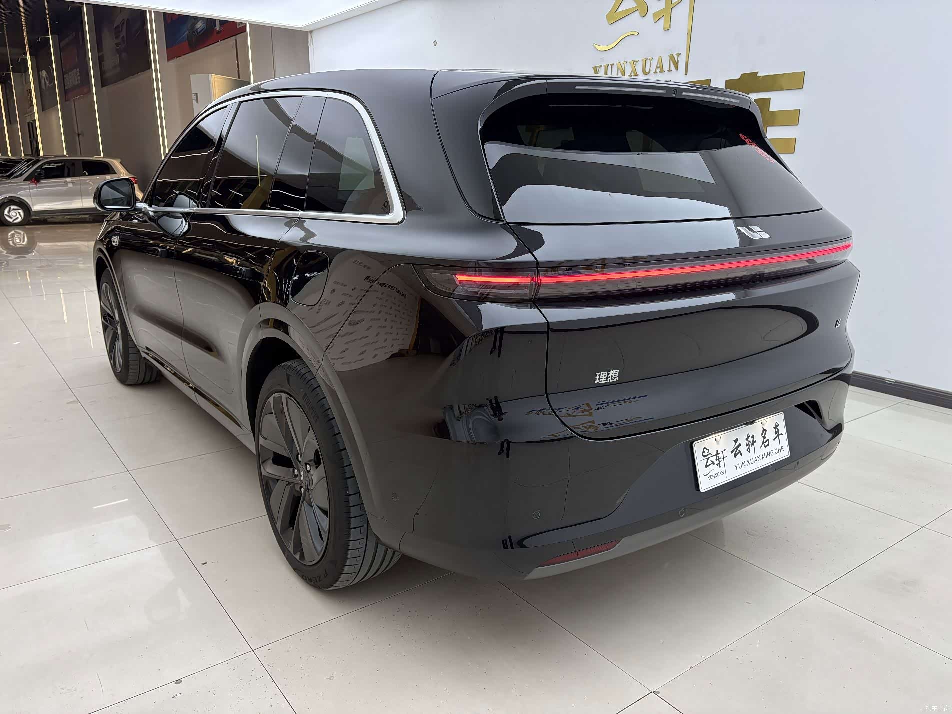 Li Auto L6, 2025 3