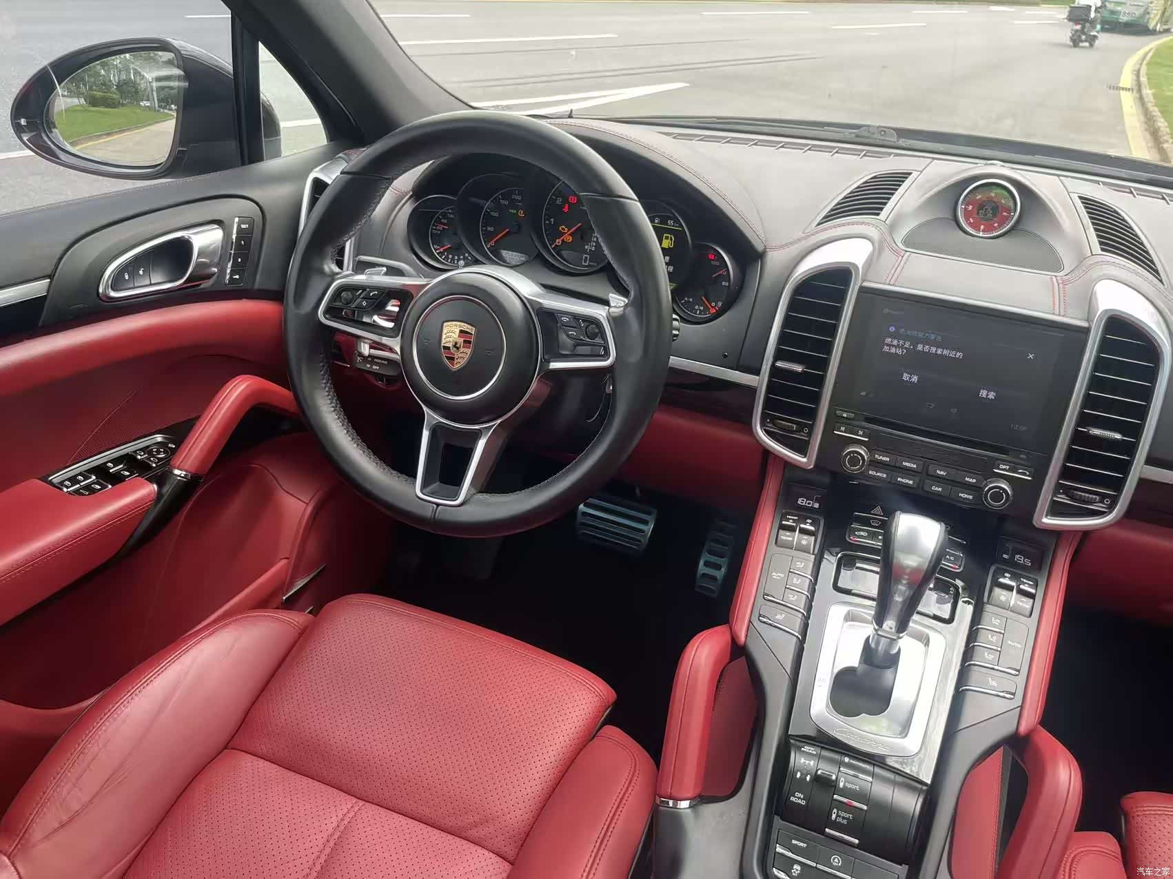 Porsche Cayenne, 2017 16
