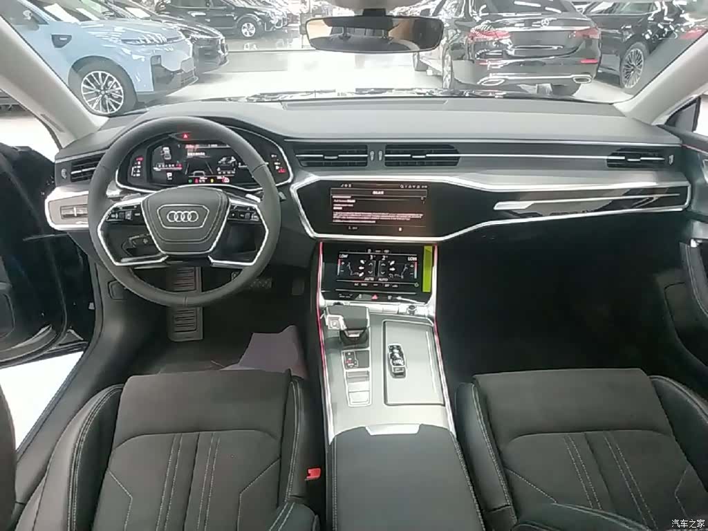 Audi A7L, 2026 10