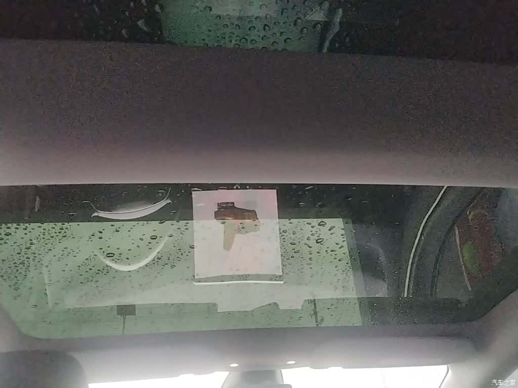 Tesla Model 3, 2025 14