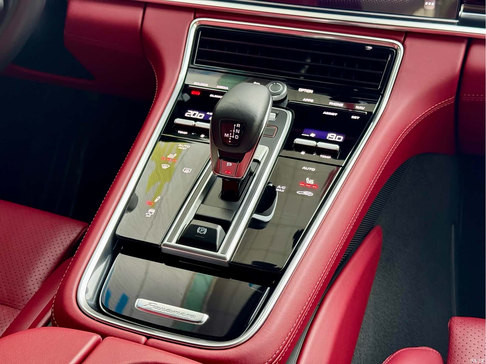 Porsche Panamera, 2022 22