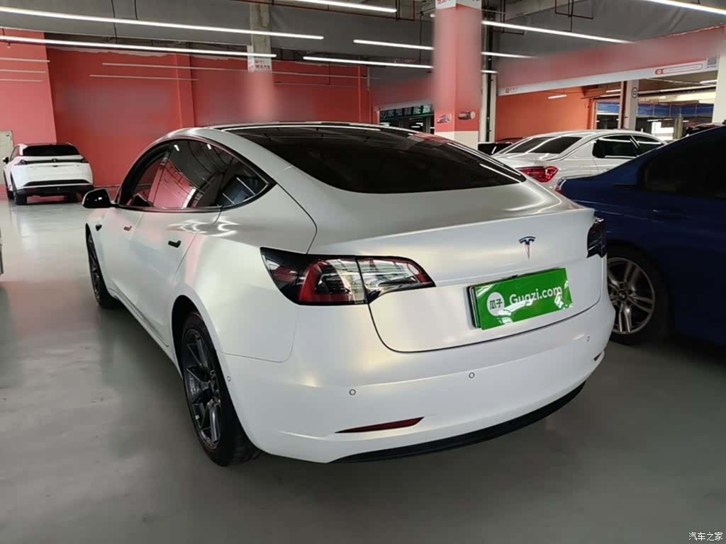 Tesla Model 3, 2021 все фото