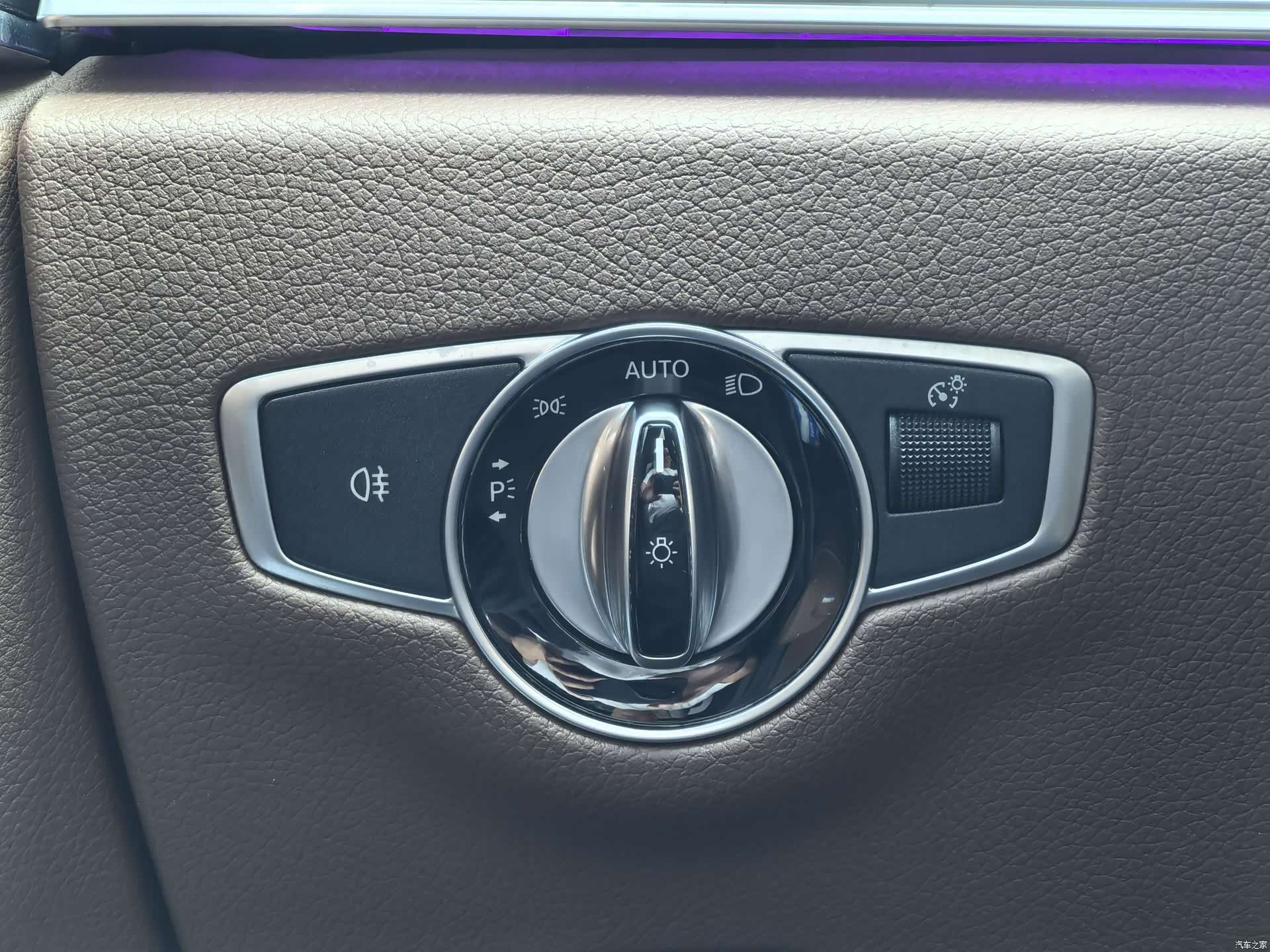 Mercedes-Benz E-Class, 2020 13