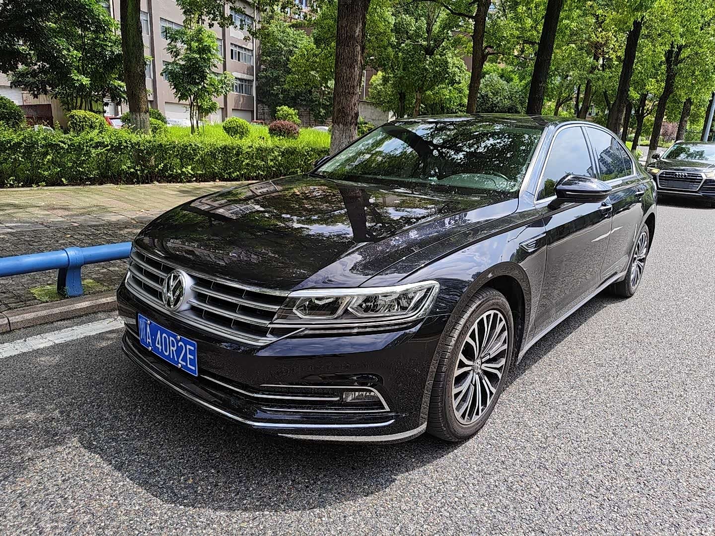 Volkswagen Phideon