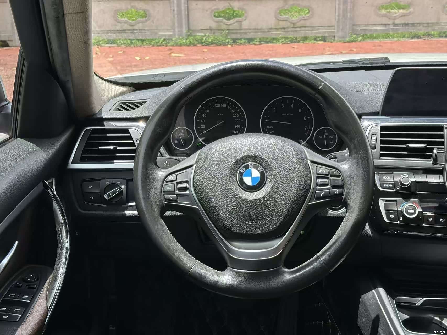 BMW 3 Series, 2018 10
