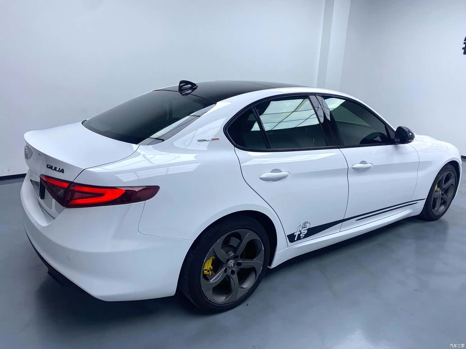 Alfa Romeo Wraith, 2020 все фото