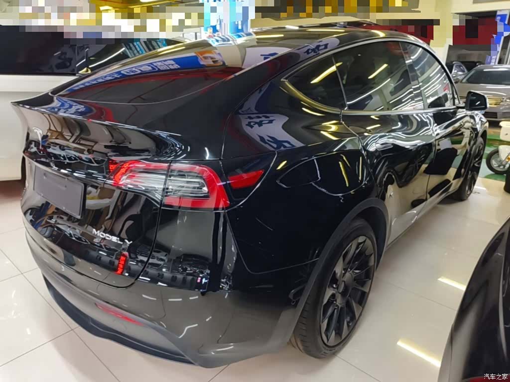 Tesla Model Y, 2022 7