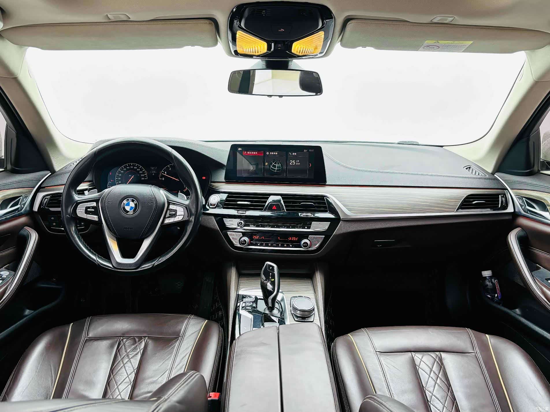 BMW 5 Series, 2018 13