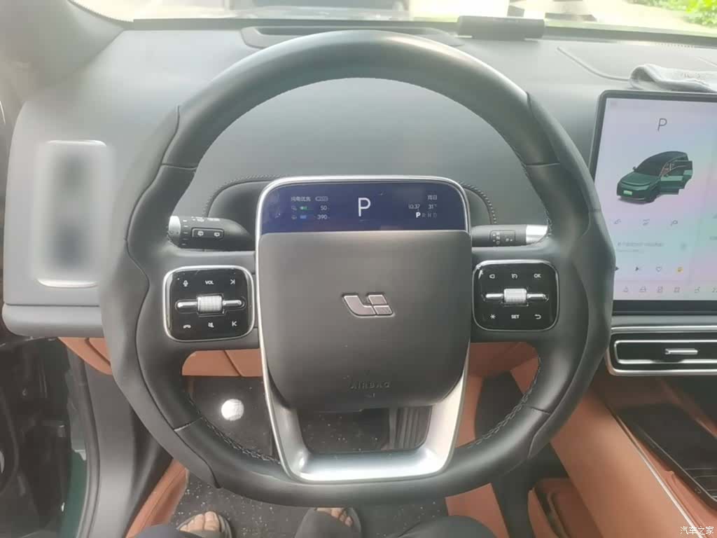Li Auto L9, 2025 11