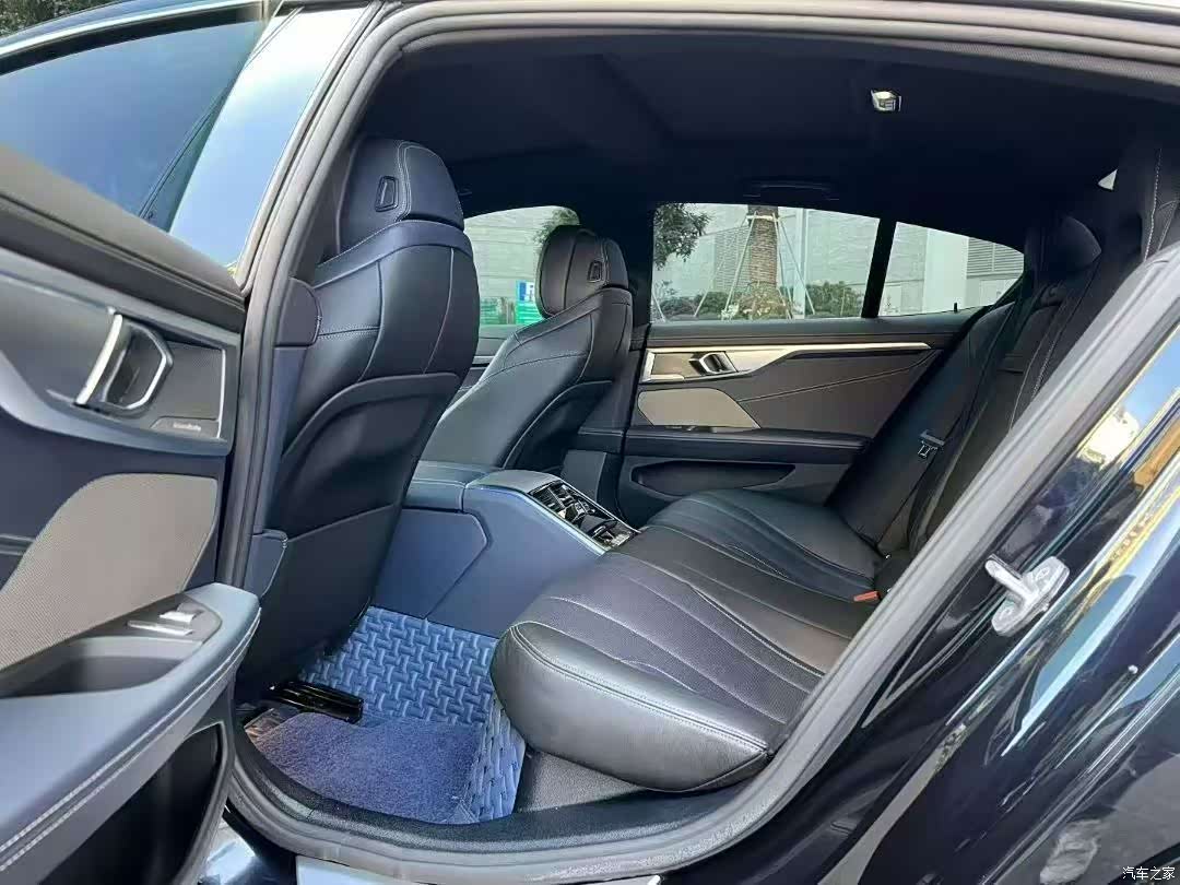 BMW 8 Series, 2020 6