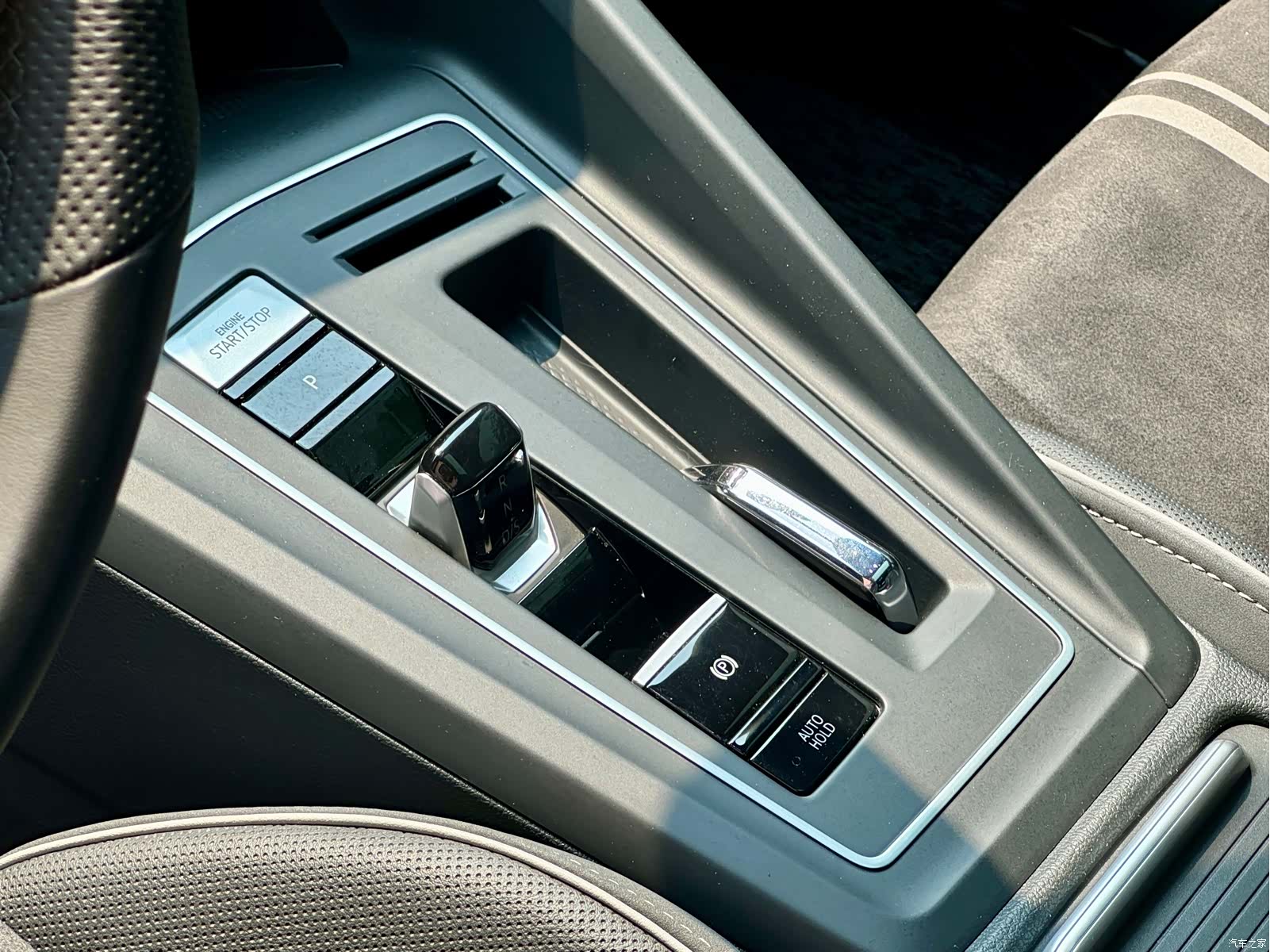 Volkswagen Golf, 2023 8