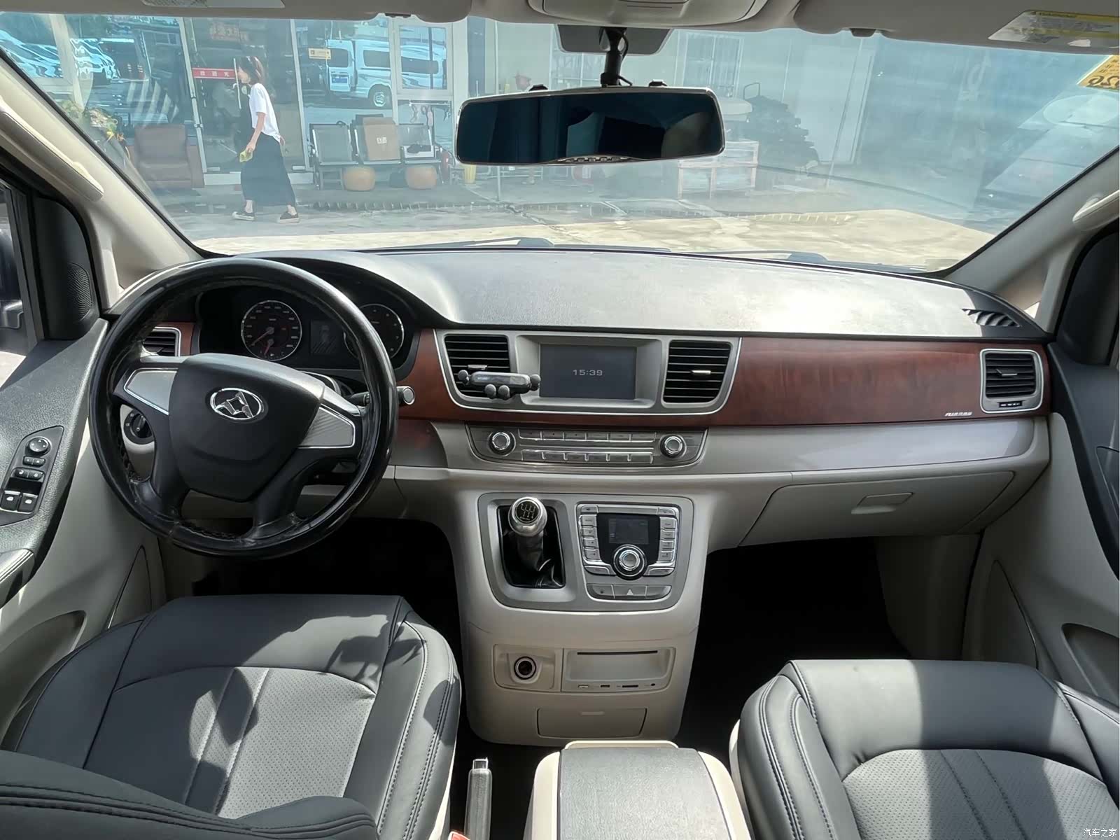 Maxus G10, 2014 3