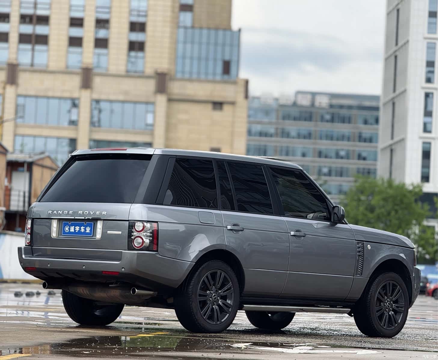 Land Rover Range Rover, 2012 21