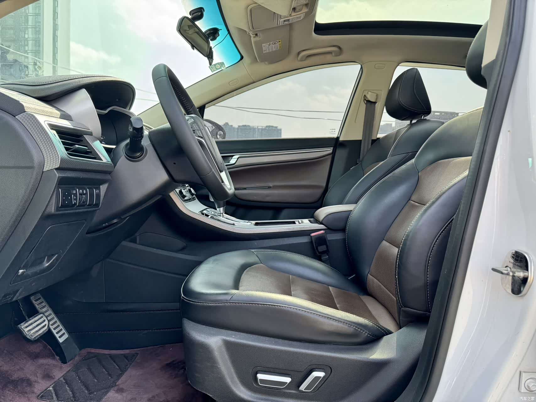 Geely Emgrand, 2017 10