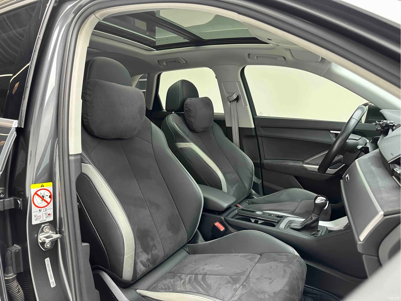 Audi Q3, 2022 16