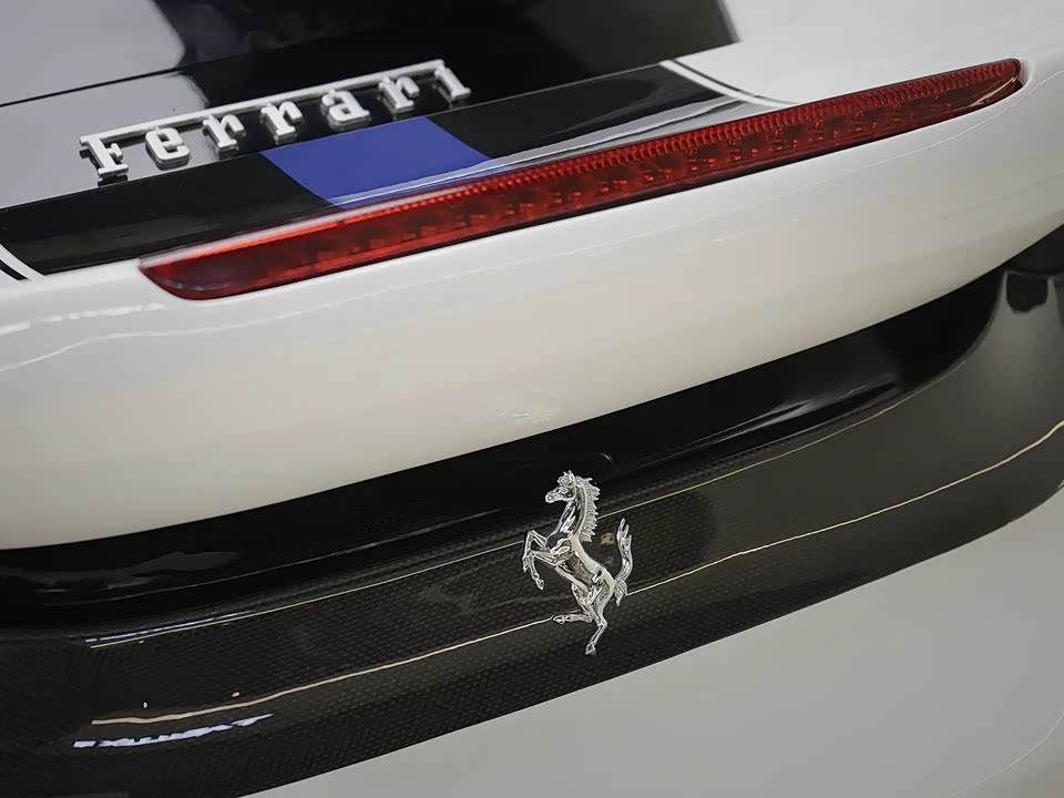 Ferrari 488