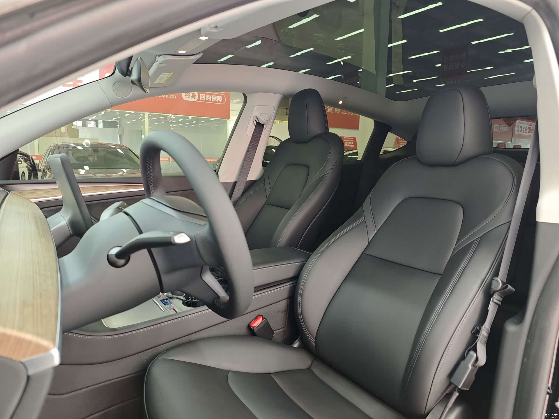 Tesla Model Y, 2023 11