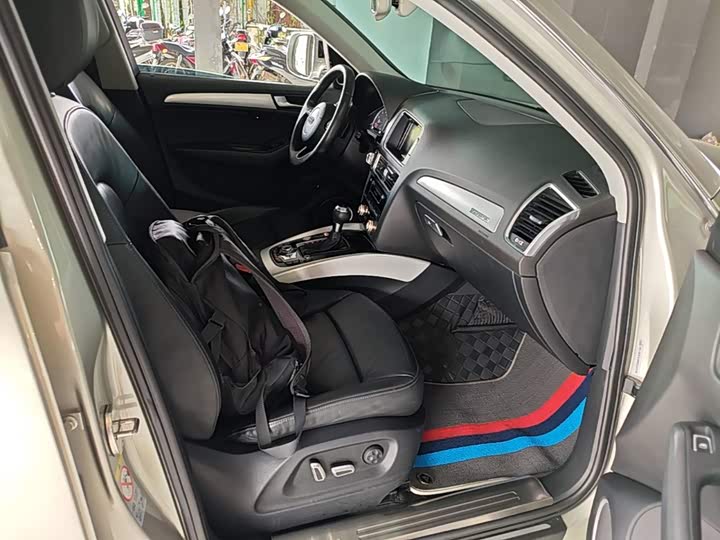 Audi Q5 2013 45 TFSI quattro Sport