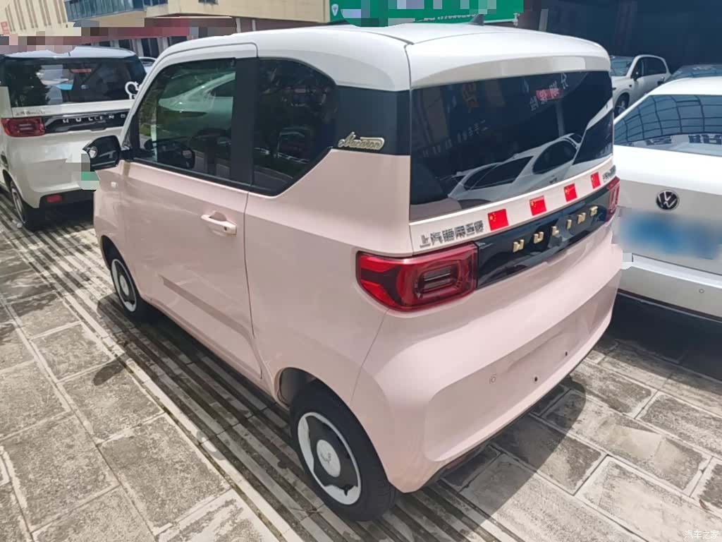 Wuling MINIEV, 2021 все фото