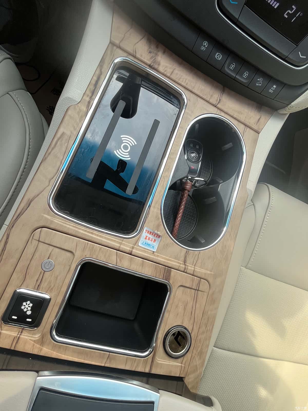 Buick GL8, 2019 16