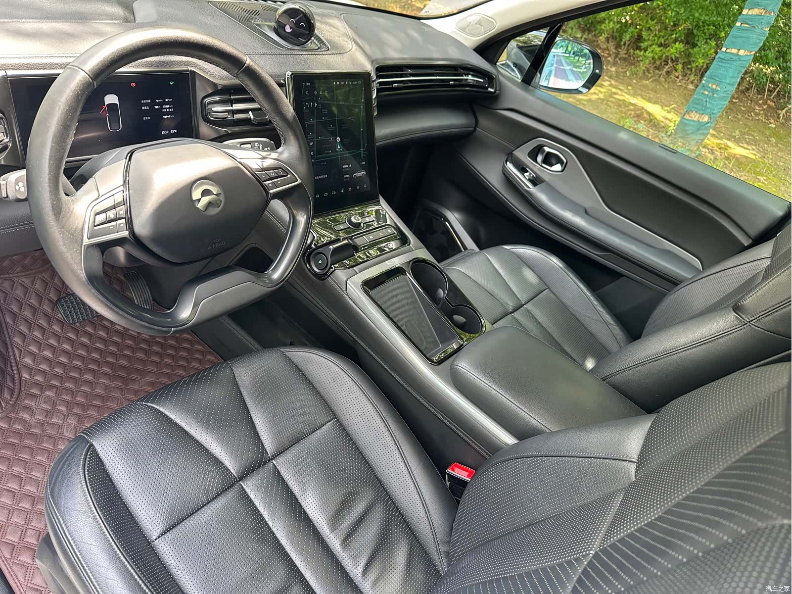 NIO ES8, 2019 15