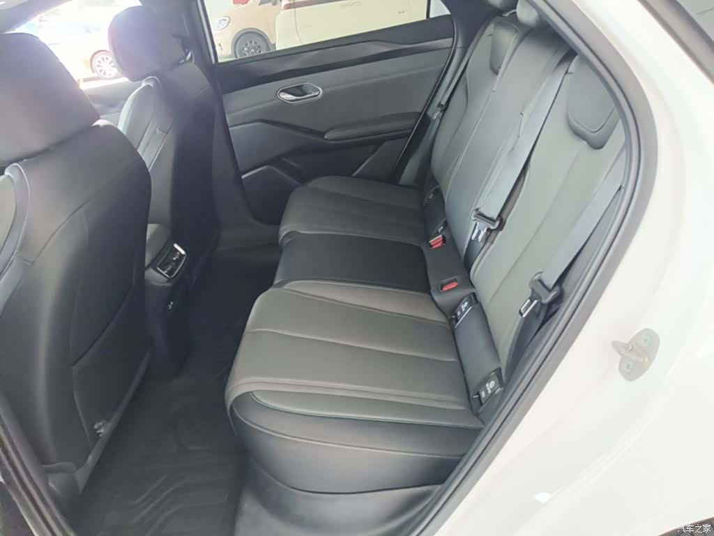 BYD Qin, 2025 17