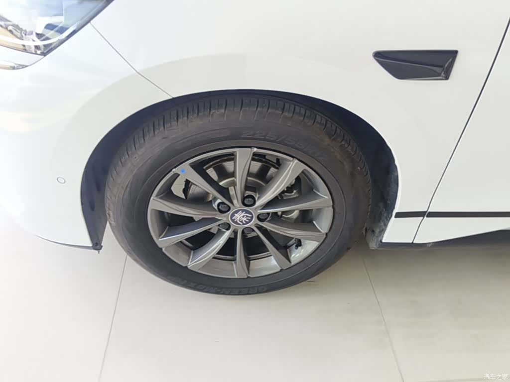 BYD Qin, 2025 23