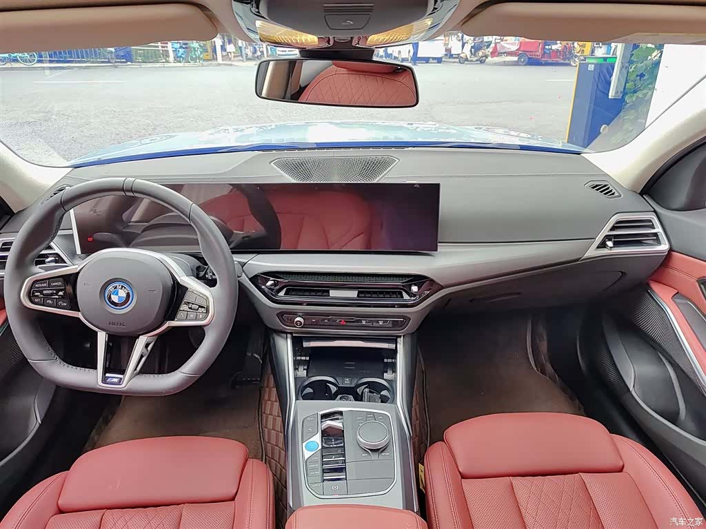 BMW i3, 2024 10