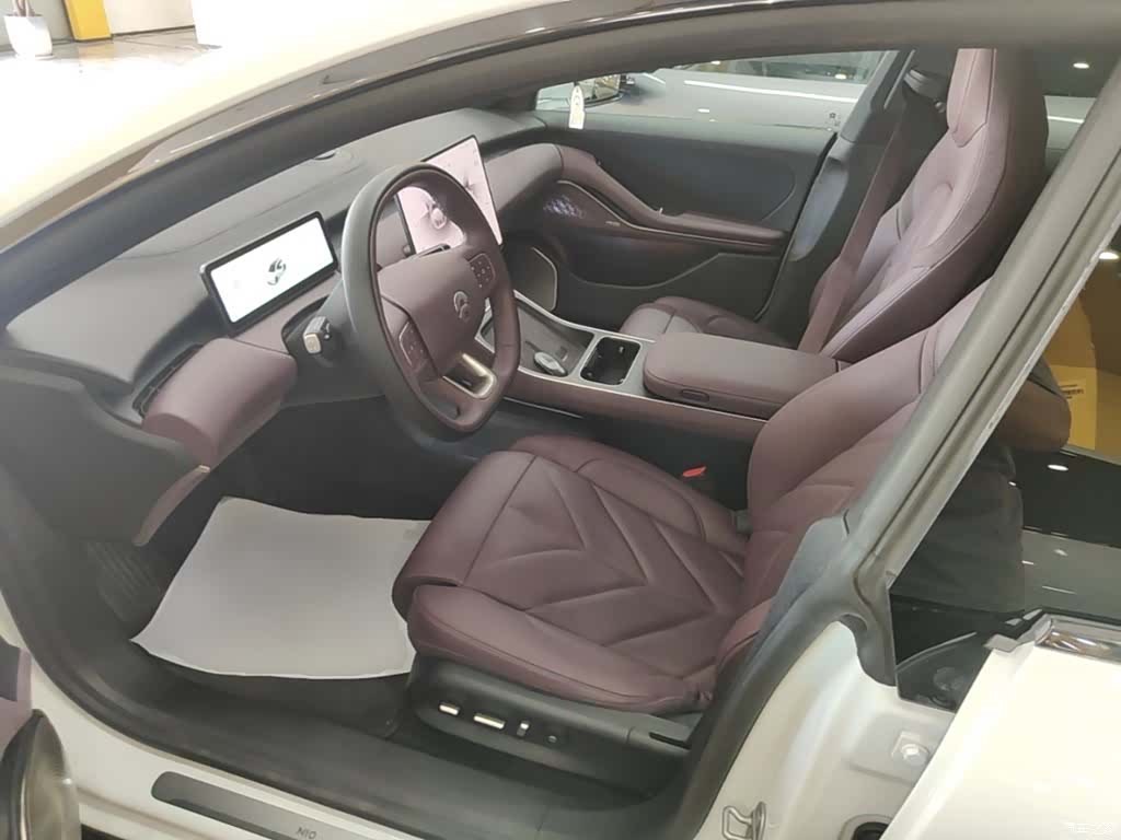 NIO ET5, 2025 15