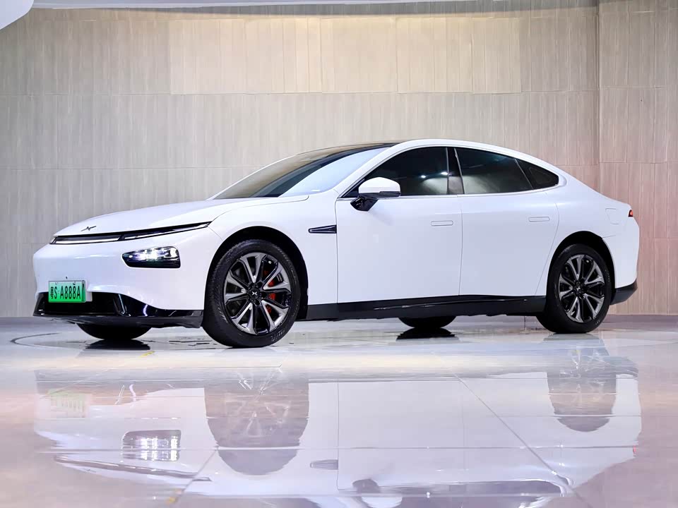 XPENG P7