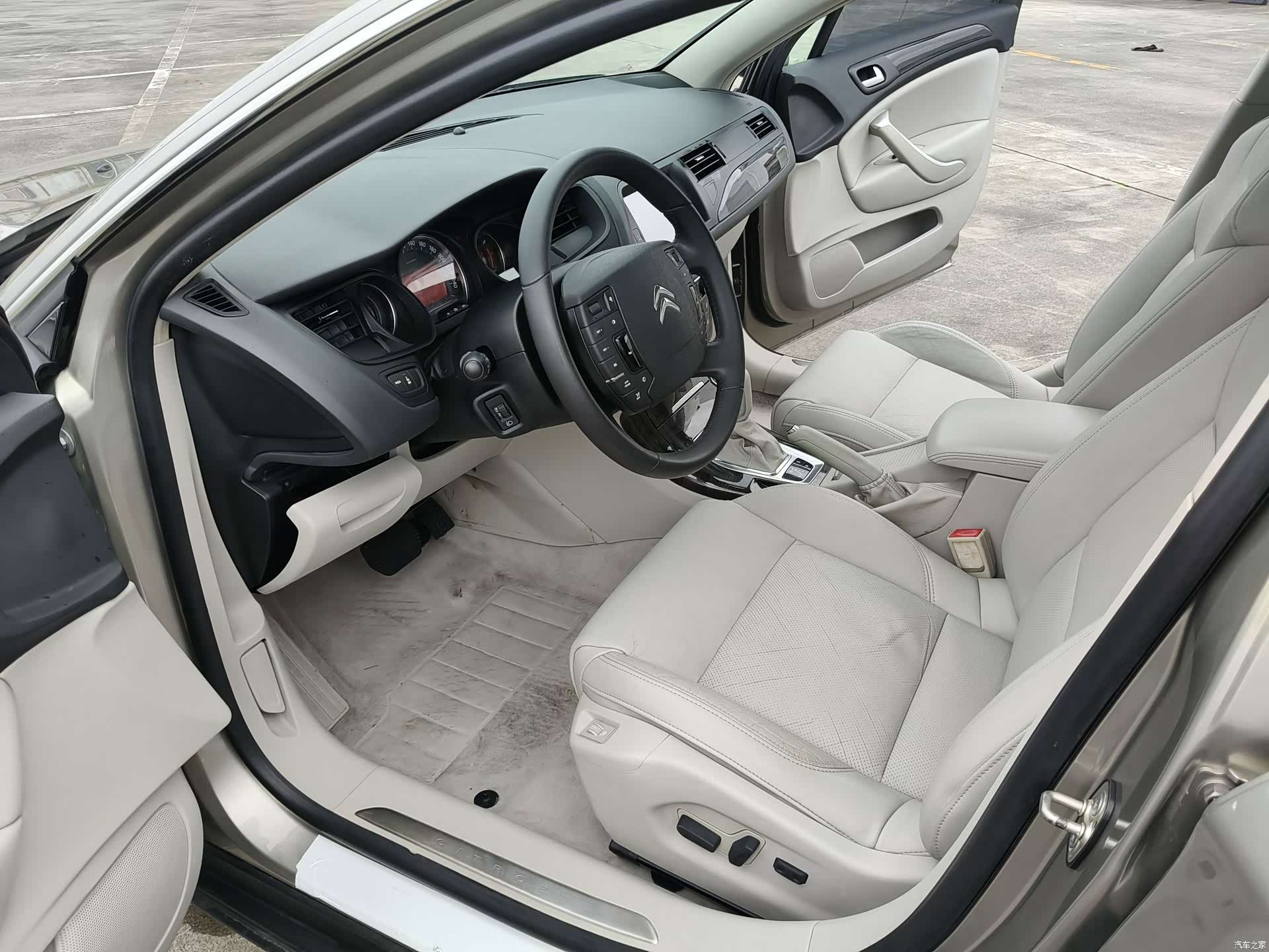 Citroen C5, 2013 13