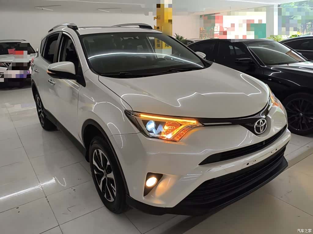 Toyota RAV4, 2018 4