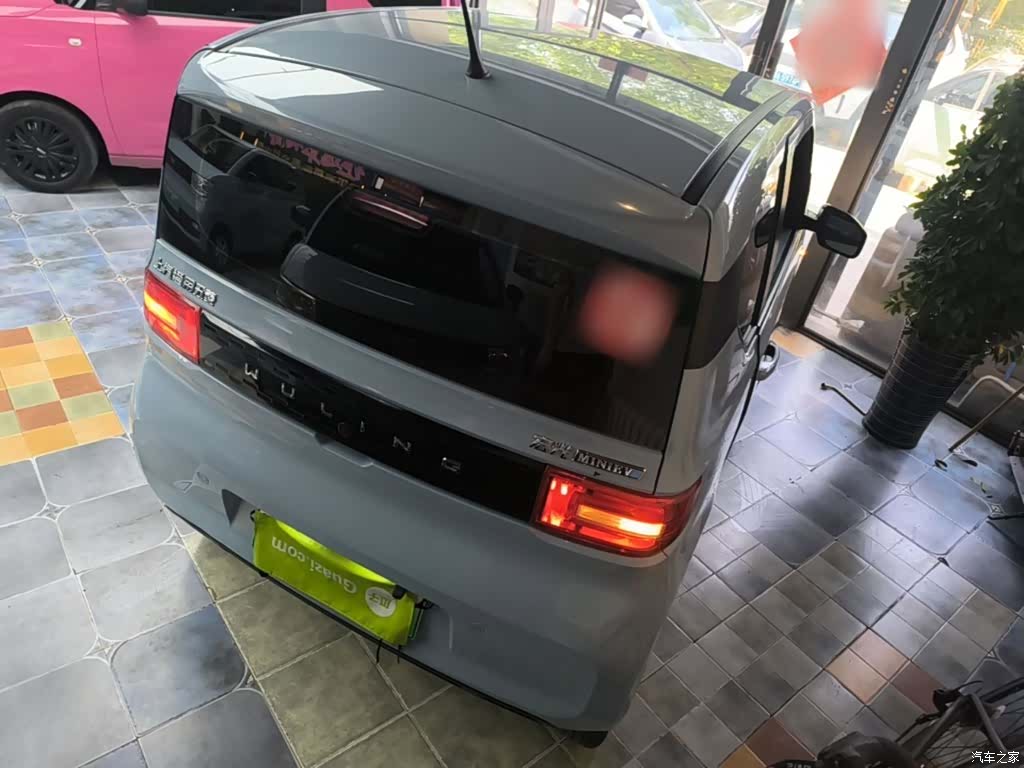 Wuling MINIEV, 2021 7