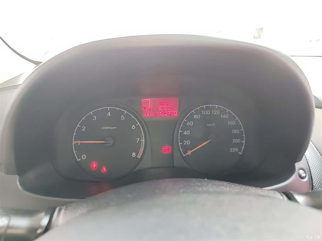 Hyundai GLS, 2016 12