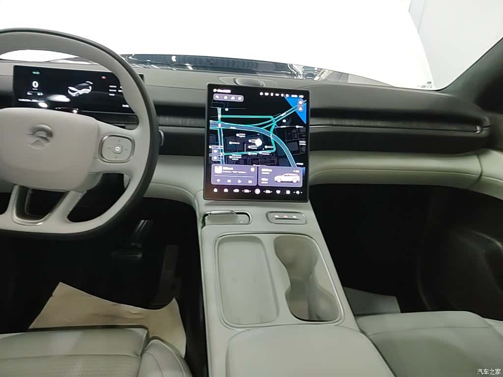 NIO ES6, 2025 13