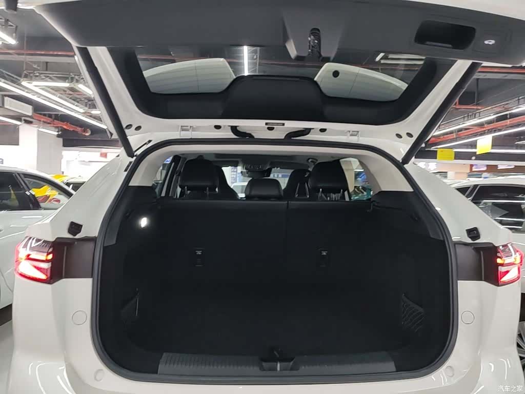 Roewe RX5, 2023 19