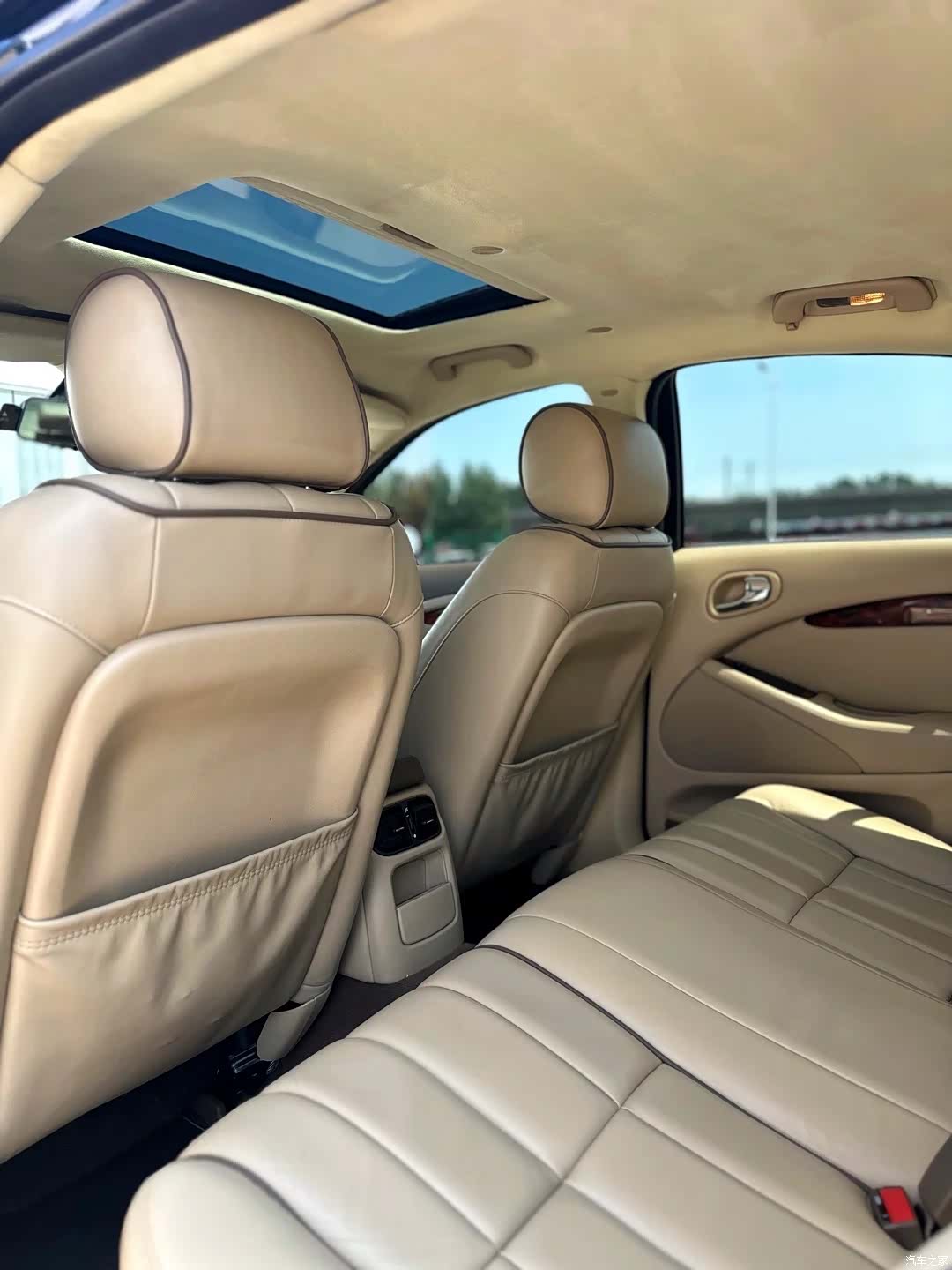 Jaguar S-TYPE, 2007 22