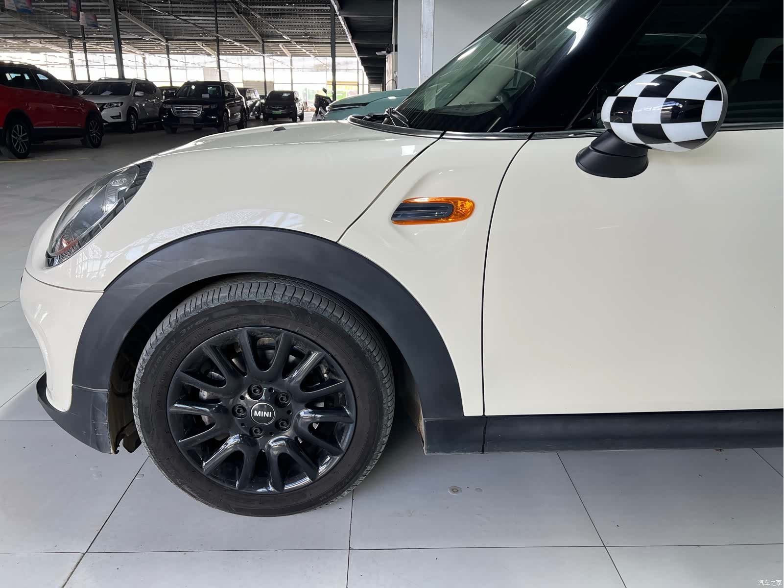 Mini ONE, 2018 4