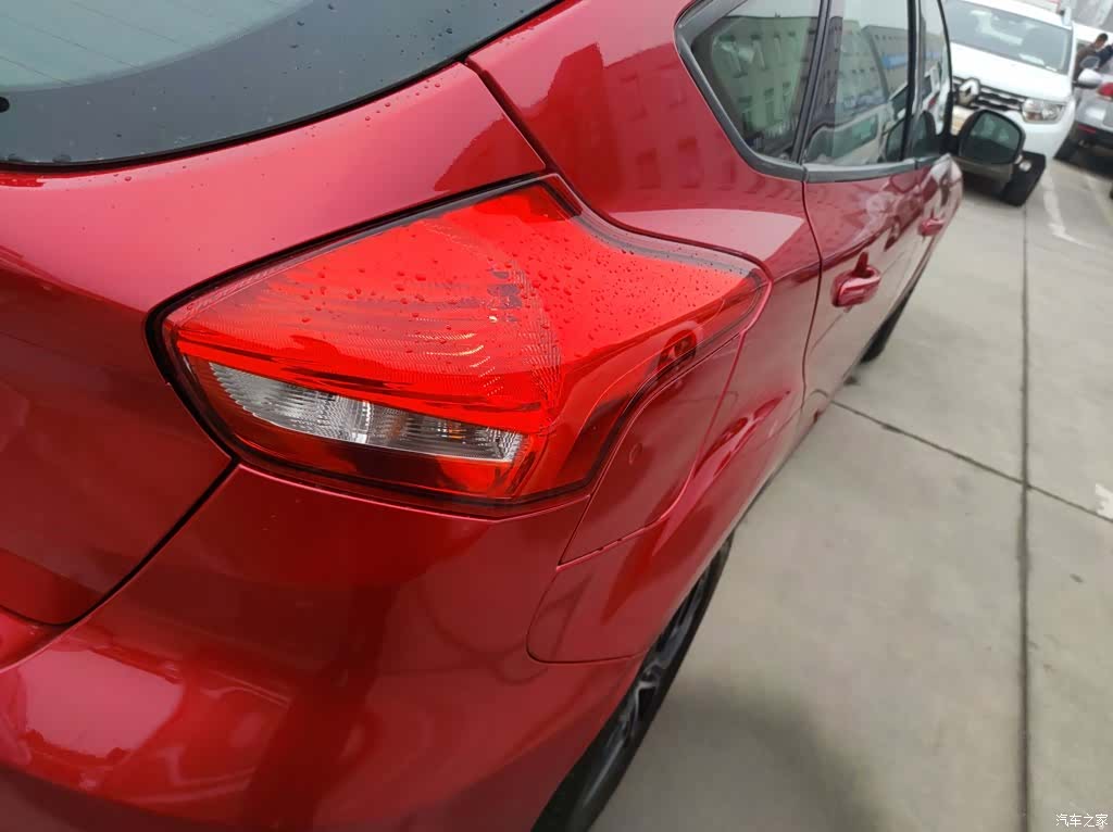 Ford Focus, 2016 24