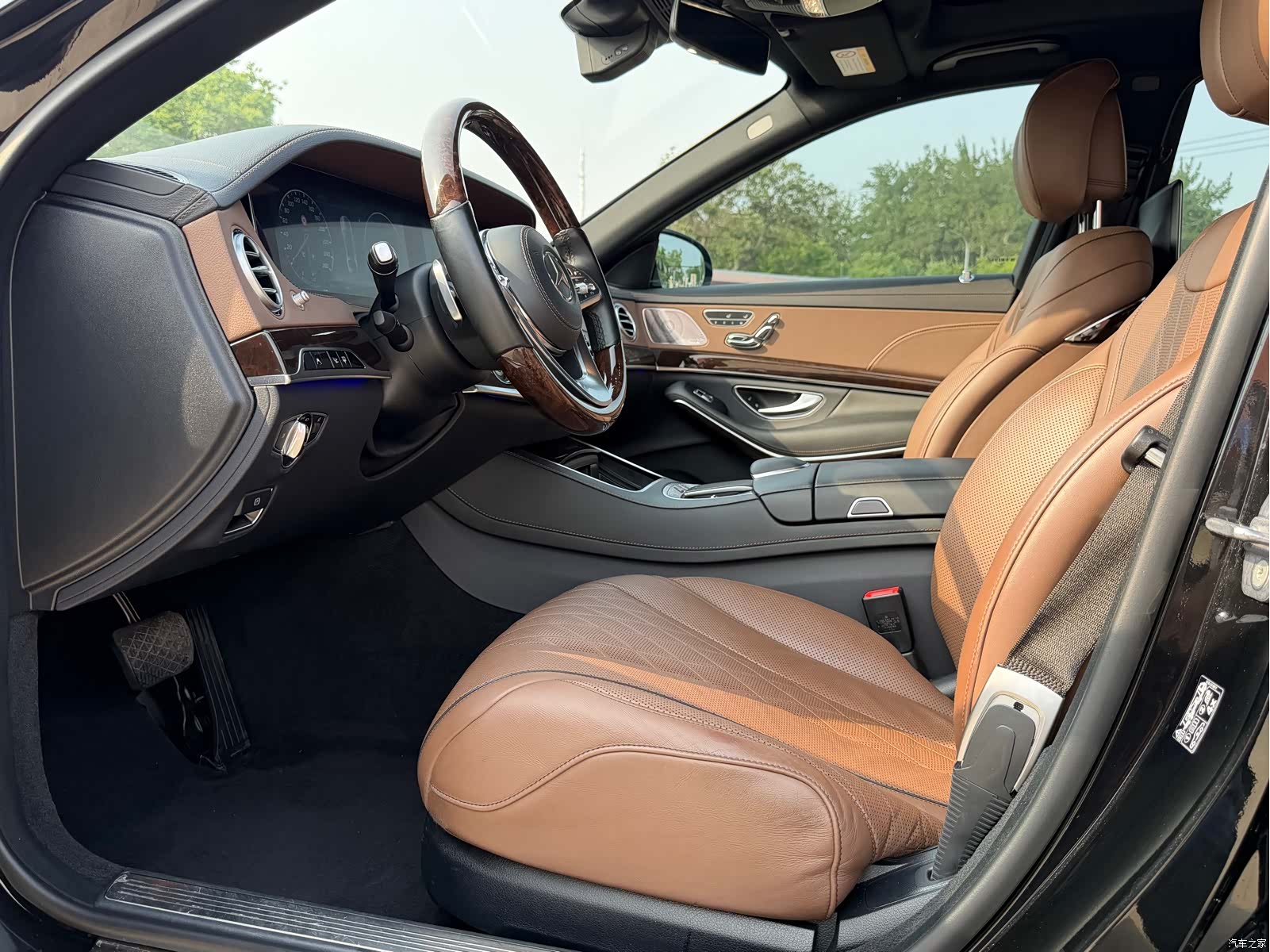 Maybach S-Class, 2020 9