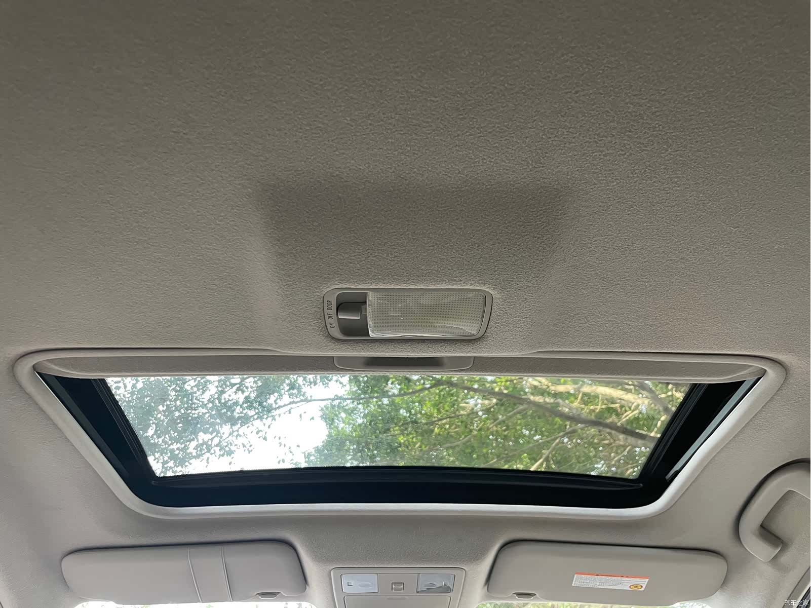 Nissan Tiida, 2012 9