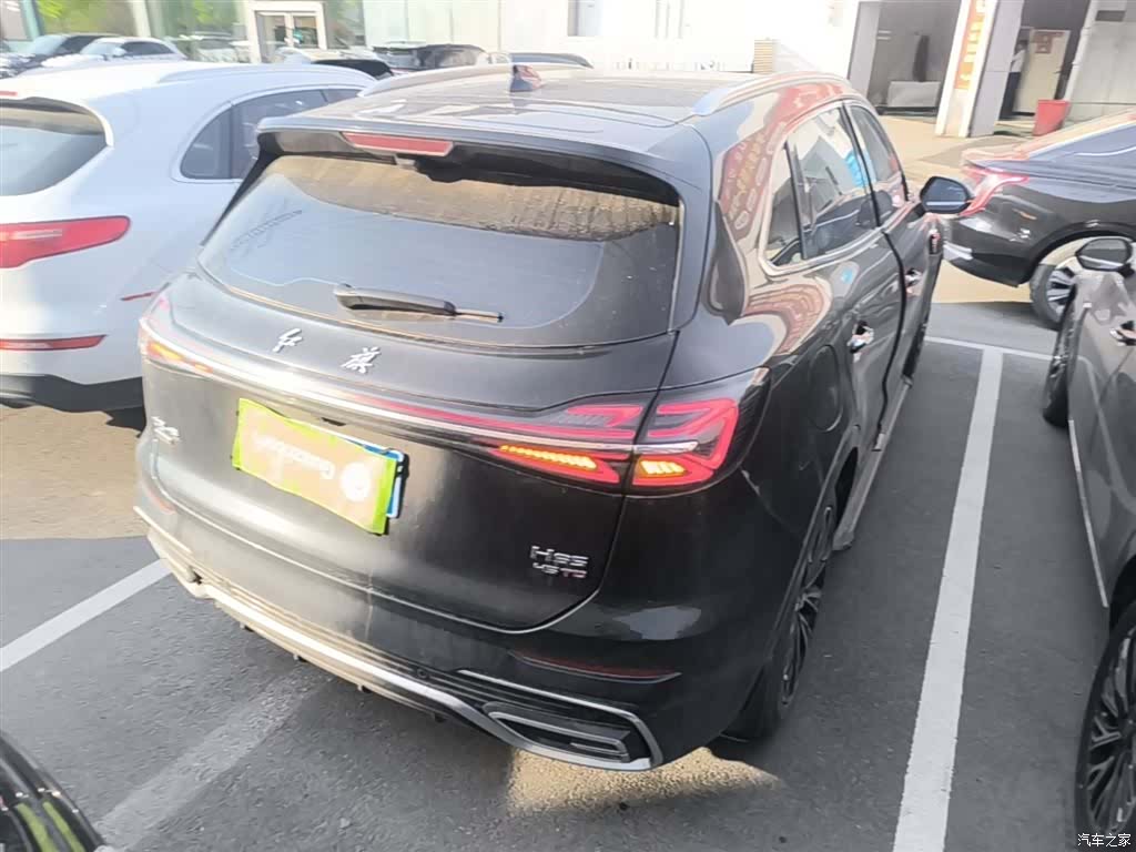 Hongqi HS5, 2023 7