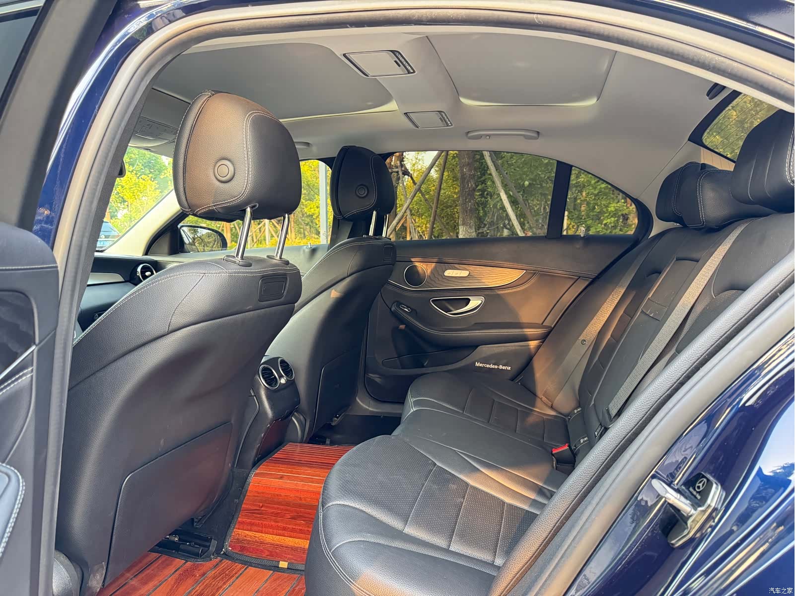 Mercedes-Benz C-Class, 2018 6