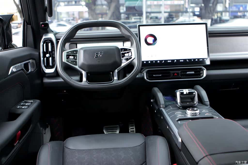 Jetour Traveller, 2025 12