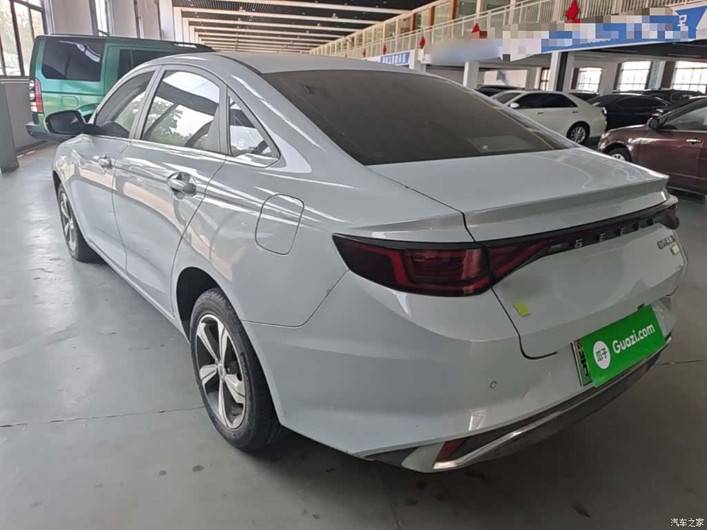 Geely Emgrand, 2023 все фото