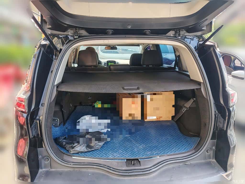 Renault Espace, 2018 10