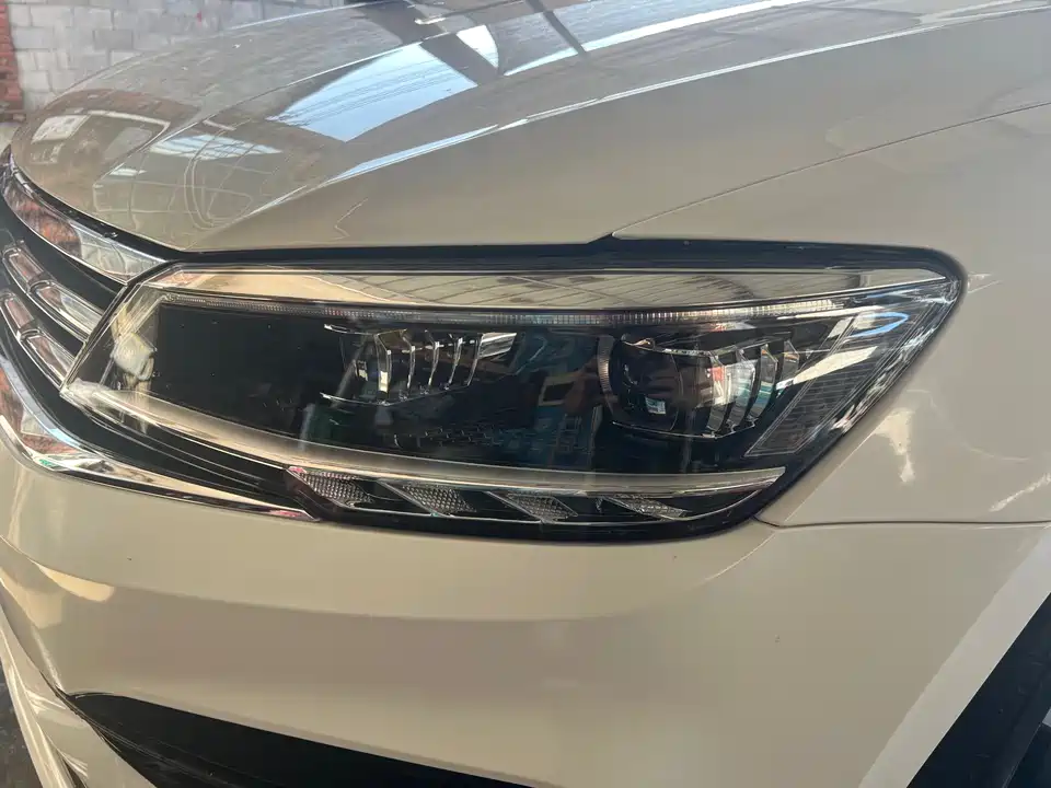Volkswagen Lingdu