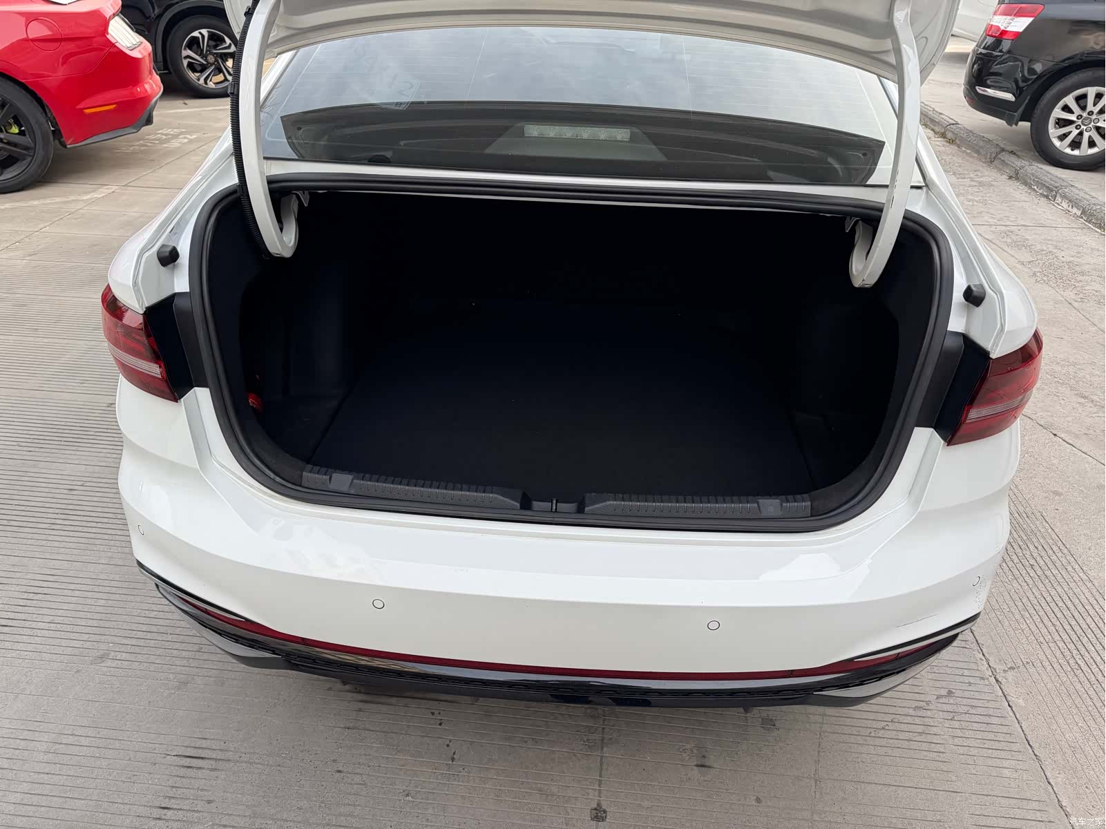 Volkswagen Lavida, 2022 13