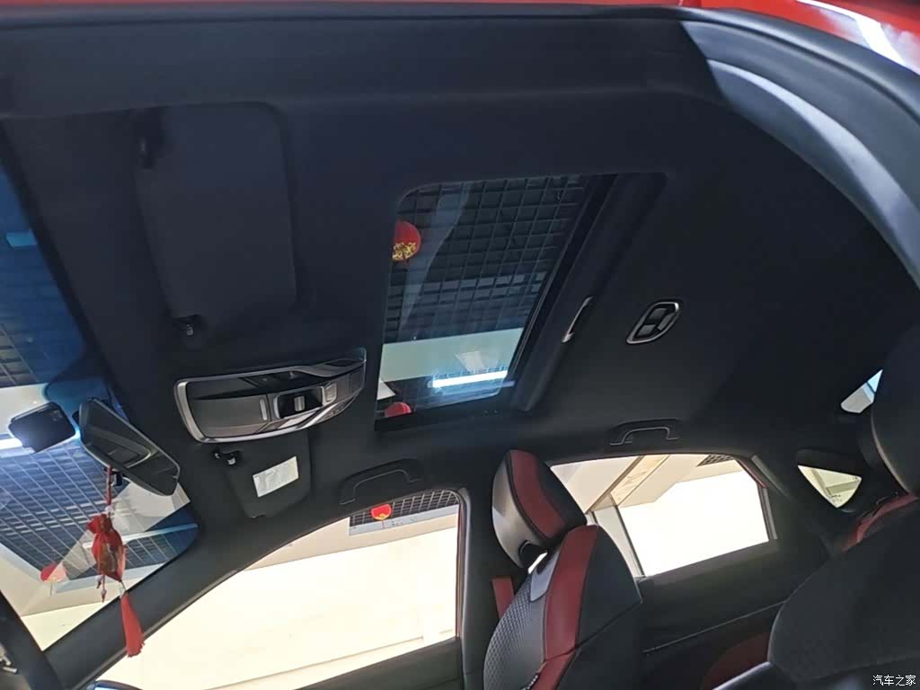 Geely Binray, 2021 18