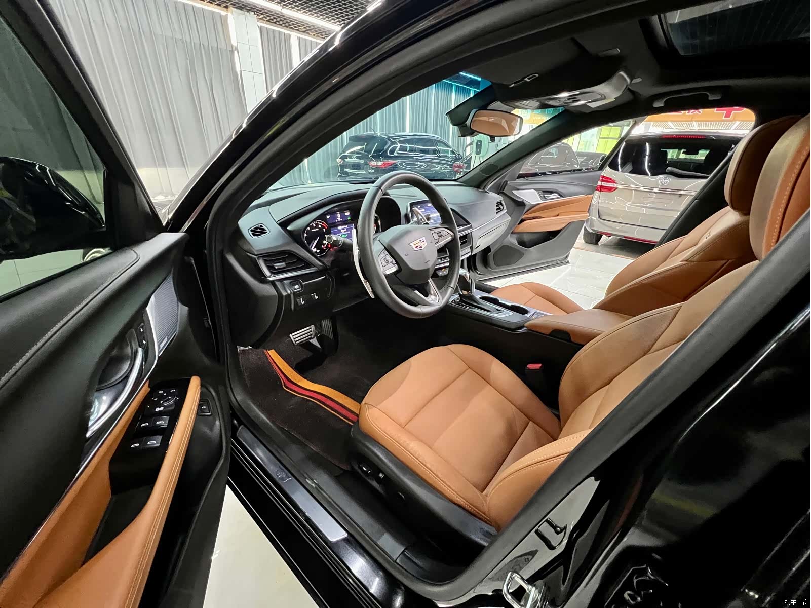Cadillac CT4, 2022 10